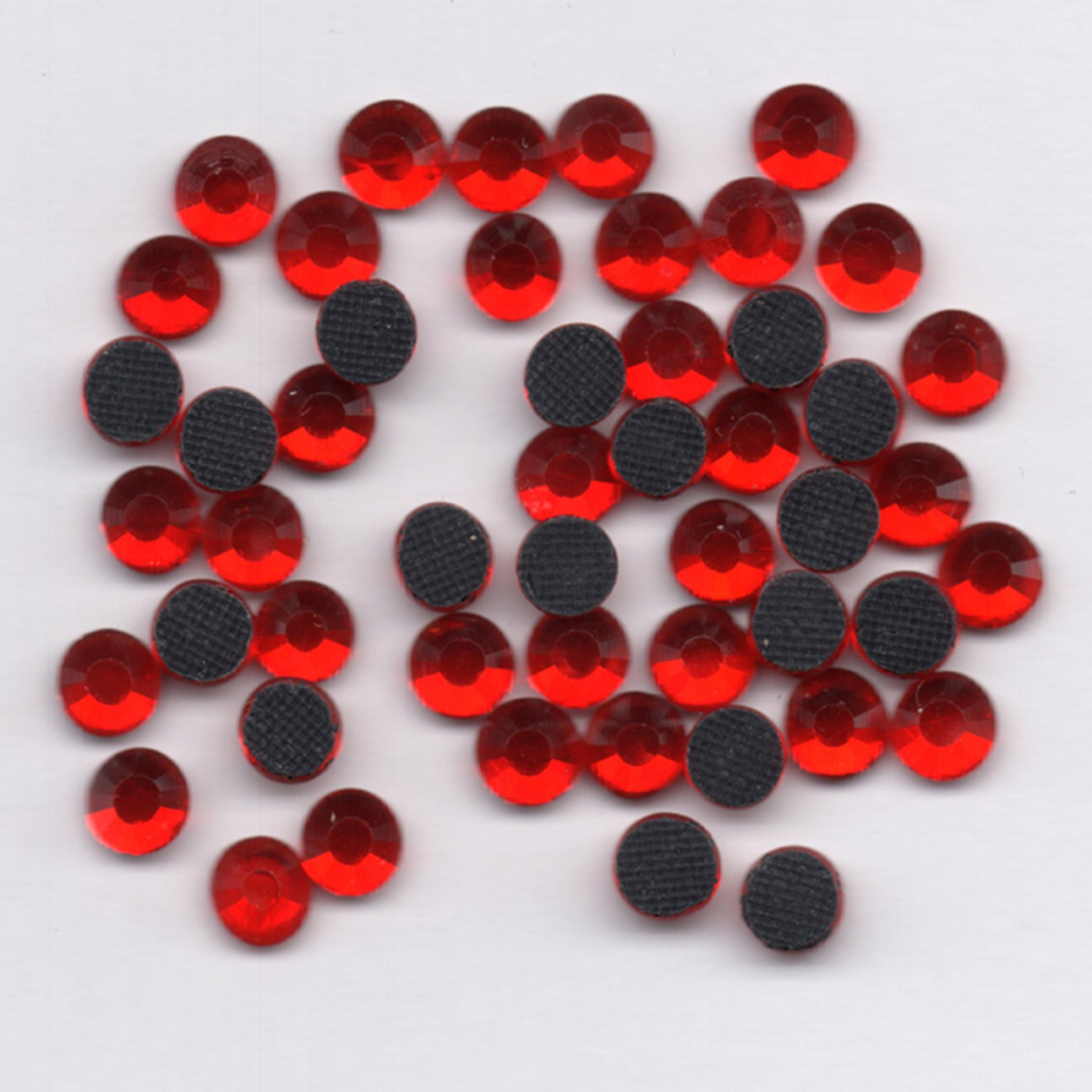 Hotfix Rhinestones 4mm - Light Siam Red - 60 Pieces