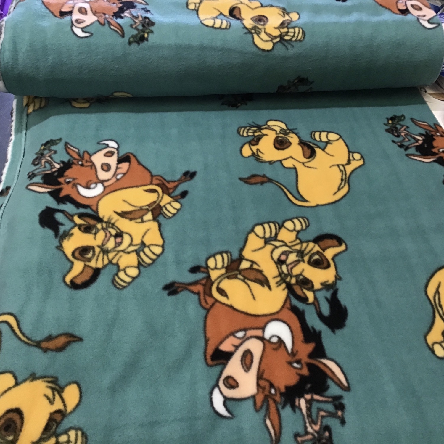 FLEECE - Lion King - UK Only