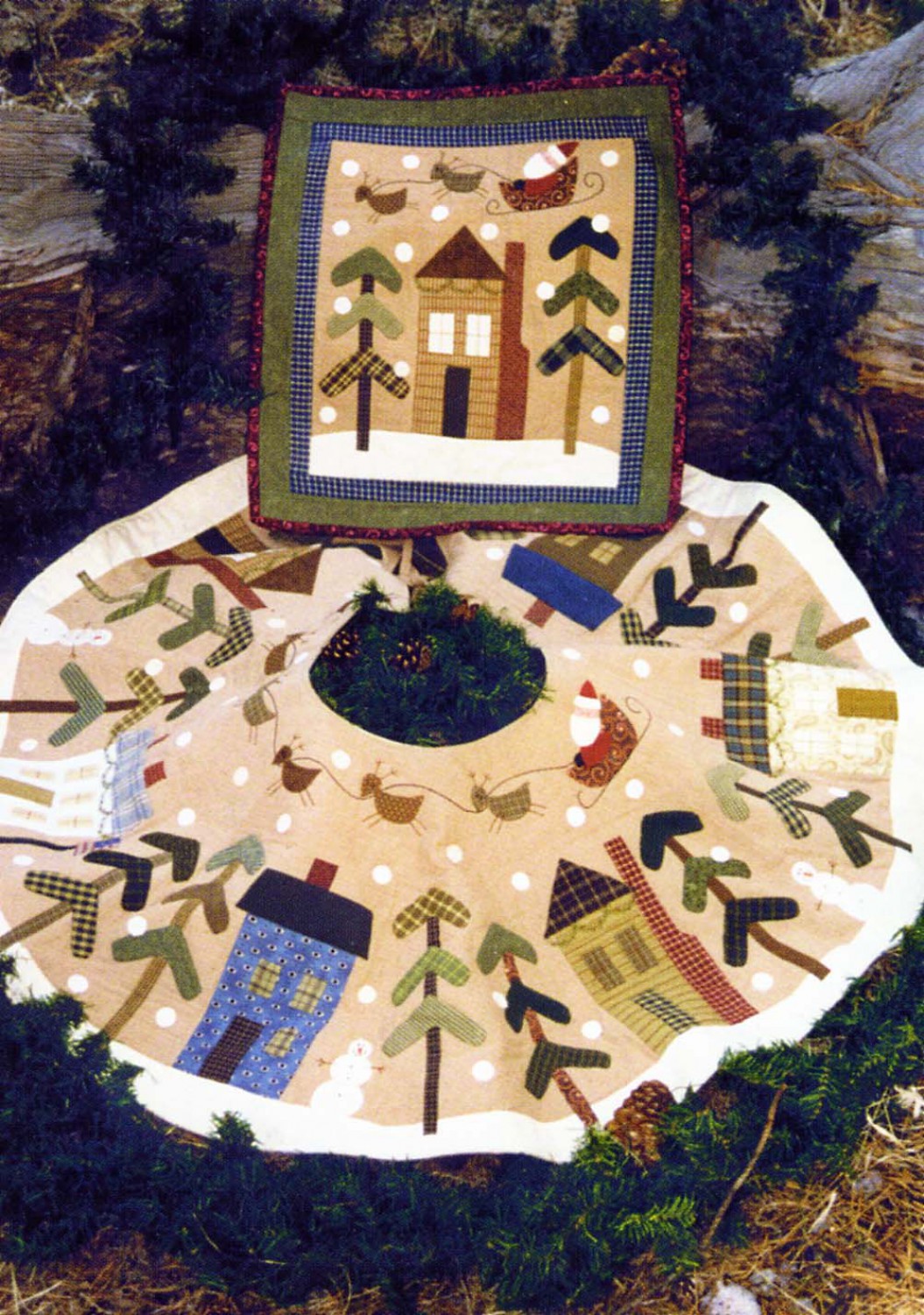Bareroots Christmas Tree Skirt  or Wall Quilt Pattern