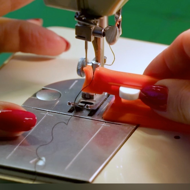 EZ IN Needle Threader for Sewing Machines The Quilt Shop