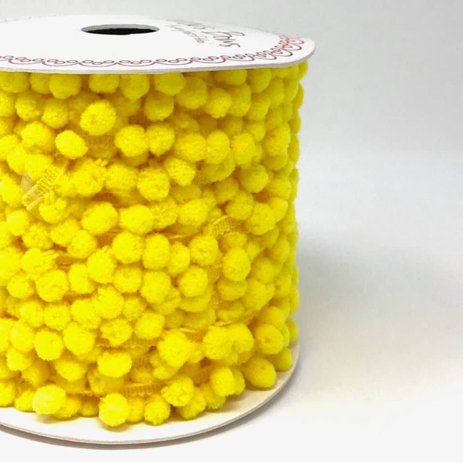 Yellow Pom Pom 10mm