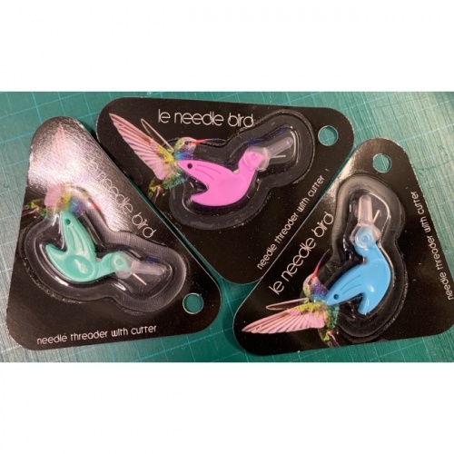 Bird Needle Threader and Cutter 1pc